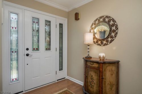 15 Lynnfield Dr, Morristown, NJ 07960-2642