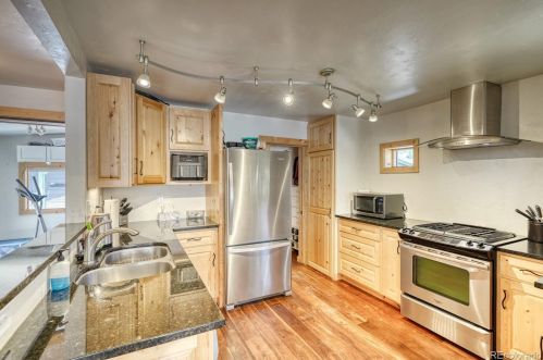 600 5 St, Leadville CO 80461-3110 exterior