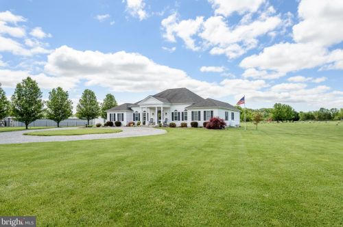 37129 Koerner Ln, Purcellville, VA 20132-2822