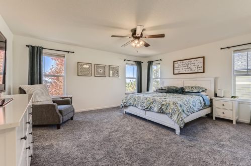 24561 Ontario Dr, Aurora CO 80016-6072 exterior