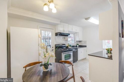 11929 Centerhill St, Silver Spring MD 20902-1155 exterior