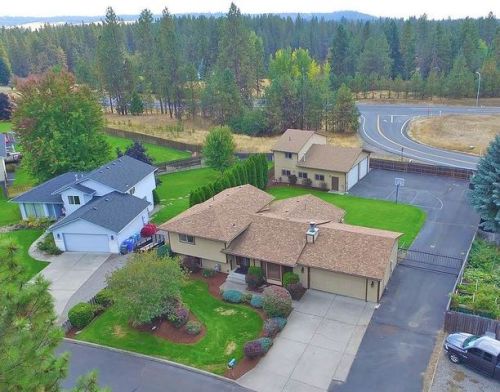 4916 Peone Pines Dr, Green Bluff, WA 99021-9419