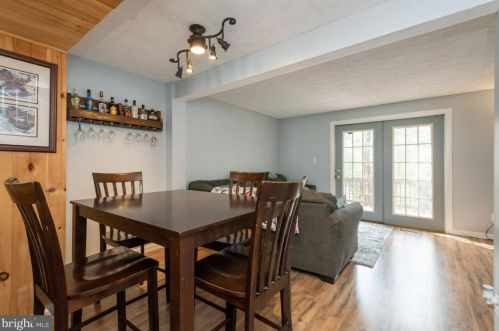 7918 Sutherland Ct, Riviera Beach, MD 21122-6491