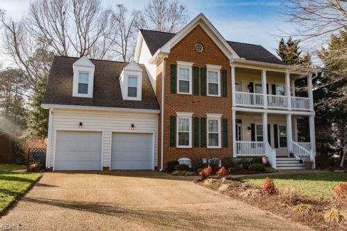 11290 Magnolia Pl, Smithfield, VA 23430-5749