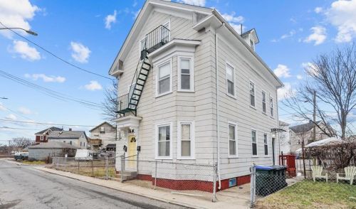 51 Nolan St, Providence, RI 02908-3706