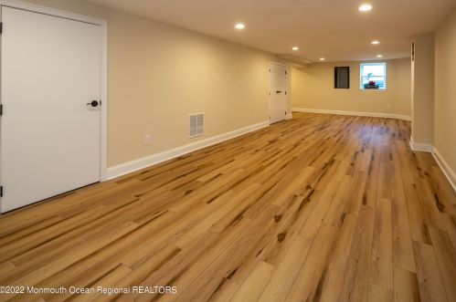 57 Louis Cir, Tinton Falls NJ  07701-6220 exterior