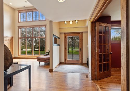 2045 Old Willow Rd, Northfield, IL 60093-2914