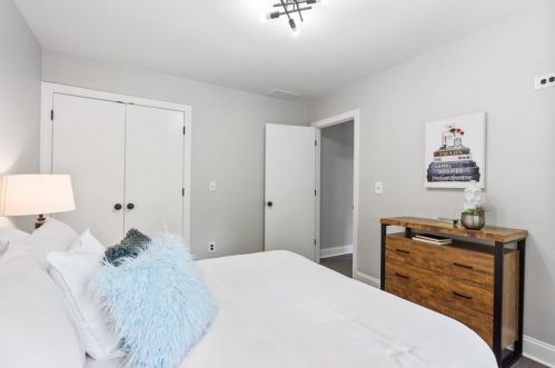 215 Camden Rd, Atlanta GA  30309-1511 exterior