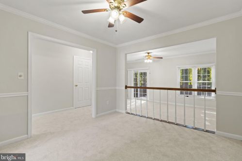 1020 Windrush Ln, Sandy Spring, MD 20860