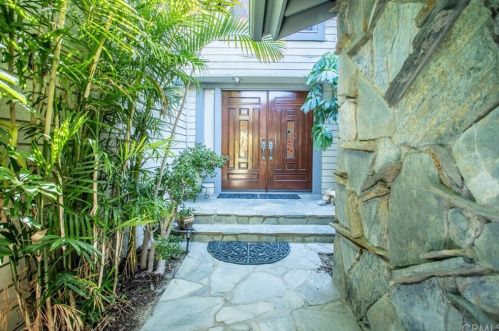 684 Frontier Ct, Anaheim CA  92807-4732 exterior