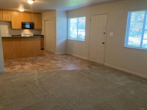 6273 Cavan Dr, Citrus Heights, CA 95621-5229