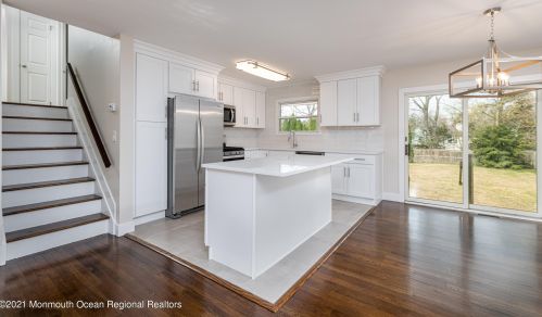 61 Western Dr, Wall Township NJ  07731-2727 exterior