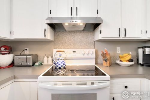 2600 Flintridge Pl, Fort Collins CO  80521-4127 exterior