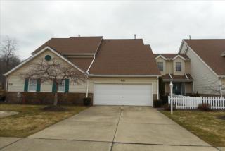 4870 Hawthorn Ln, Cleveland OH  44145-5175 exterior