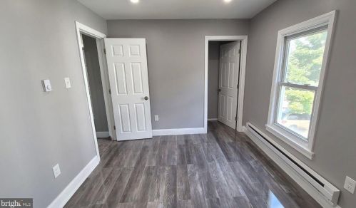 15 Grand St, Trenton NJ  08611-2415 exterior