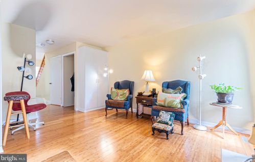 5 Casino Ct, Silver Spring MD 20906-5953 exterior