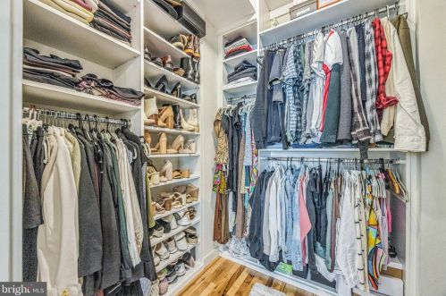 1226 4 St, Philadelphia PA 19147-0052 exterior