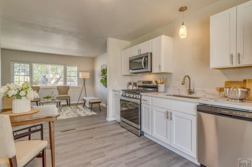 2571 Lynwood Ln, Pueblo CO  81005-2719 exterior