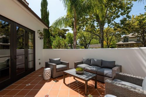 2303 Cowper St, Palo Alto, CA 94301-4115
