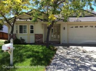 1619 Golddust Dr, Sparks NV  89436-9327 exterior