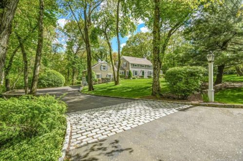 19 Forest Hill Rd, Norwalk, CT 06850-4306