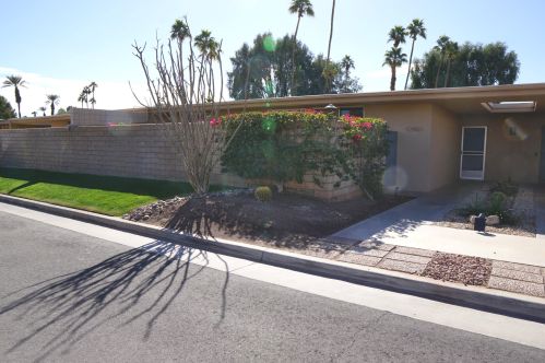42465 Adams St, Indio, CA 92203-8055