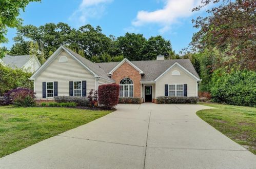 3909 Mercy Ct, Gainesville, GA 30506-7315