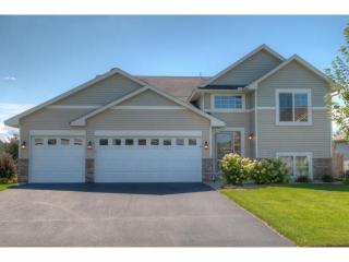 560 Jutland Ave, Prior Lake, MN 55379-3175