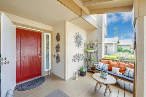 920 Blake Ct, Gilroy, CA 95020-5516