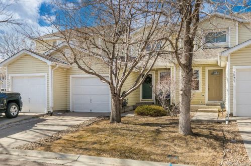 7825 Kittredge Cir, Englewood CO  80112-4644 exterior