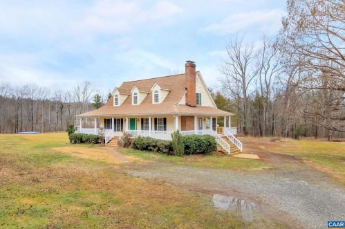 897 Cedar Hill Rd, Mineral, VA 23117-3441