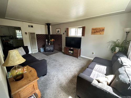 824 23rd Ave, Denver, CO 80401-5109