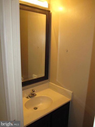 7923 Pebble Brook Ct, Springfield VA  22153-2609 exterior