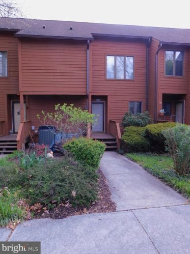 160 Tecumseh Trl, Hedgesville, WV 25427-3859