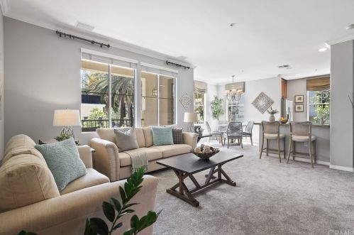 3308 Watermarke Pl, Irvine, CA 92612-5618