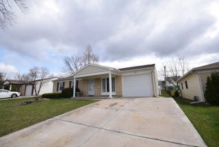 503 Newberry Dr, Streamwood, IL 60107-2031
