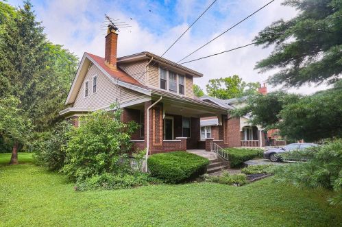 6219 Aspen Ave, Cincinnati, OH 45224-1901