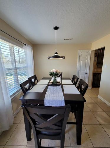 6114 Fox Ridge Dr, Angleton TX 77515-2512 exterior