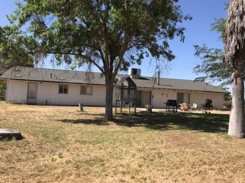 31257 Donald Ave, Madera, CA 93636-1452