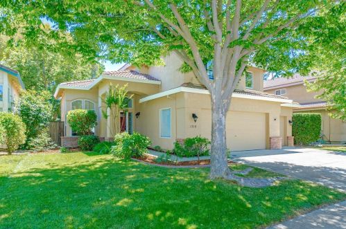 1218 Villaverde Ln, Davis, CA 95618-6525