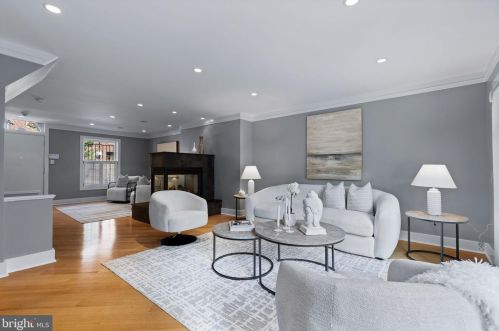 1726 Lombard St, Philadelphia PA  19147-1531 exterior