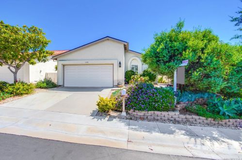 3488 Sundown Ln, Oceanside, CA 92056-4709