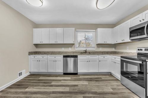 2180 Edgemore Dr, Atlanta GA  30316-2687 exterior