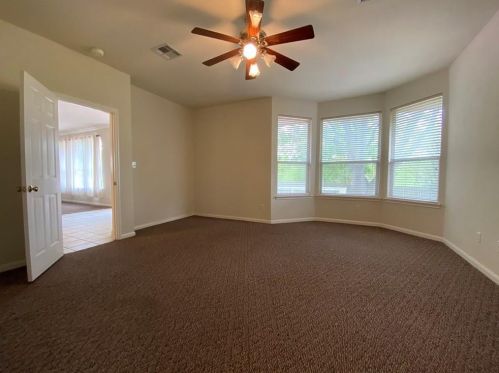 14947 Doria Dr, Austin TX  78728-4461 exterior