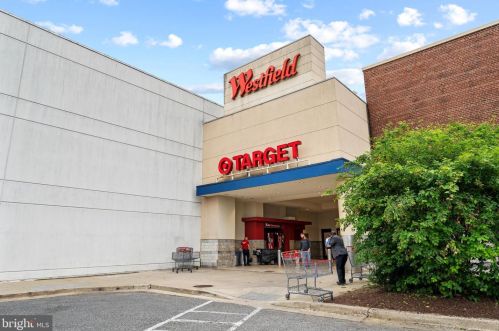 2019 Westchester Dr, Silver Spring MD 20902-3563 exterior