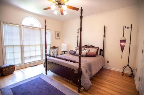 920 Forest Overlook Trl, Atlanta GA  30331-8307 exterior