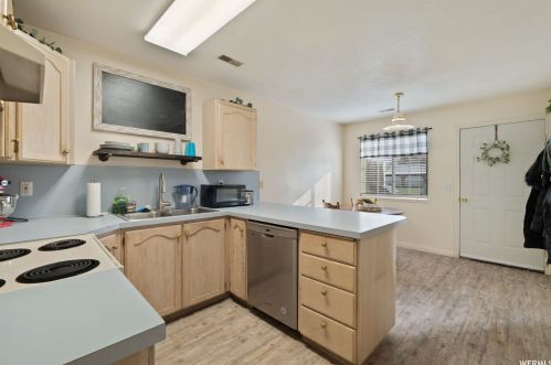 60 200, Wellsville UT 84339-9703 exterior