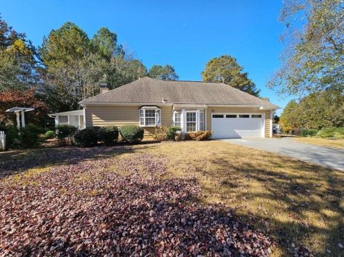 4000 Arken Ct, Holly Springs, GA 30189-6618