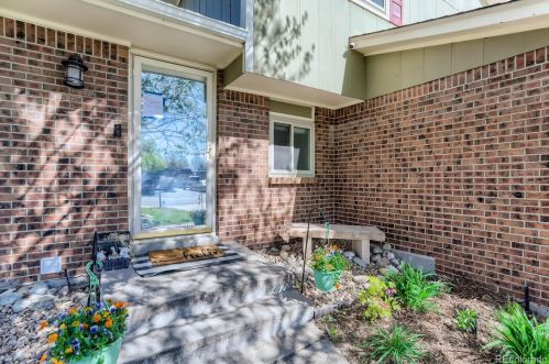 738 10th Ave, Denver, CO 80204-3954