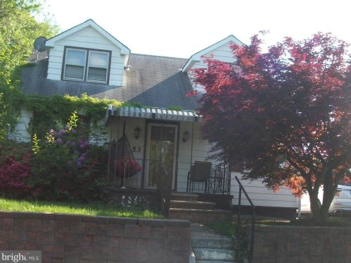 53 New Hillcrest Ave, Trenton, NJ 08638-3519